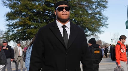 Clemson DT Peter Woods heading into Williams-Brice Stadium in 2025