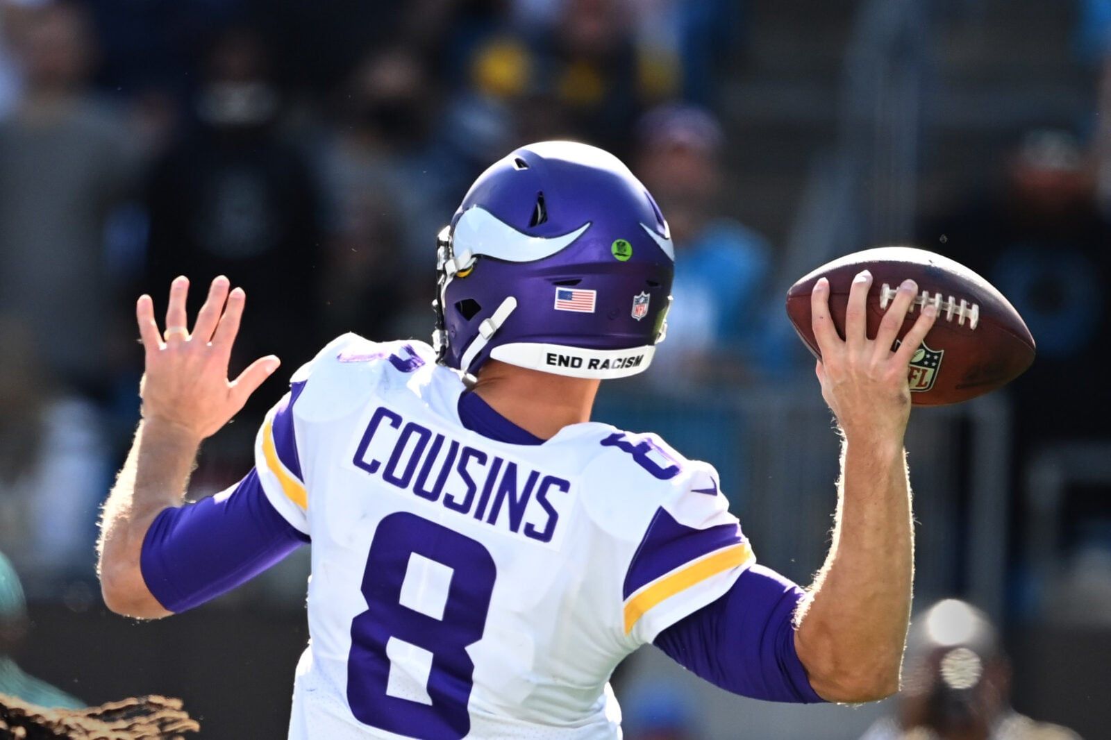 Kirk Cousins prepares to throw a pass during a Vikings road game against the Panthers.