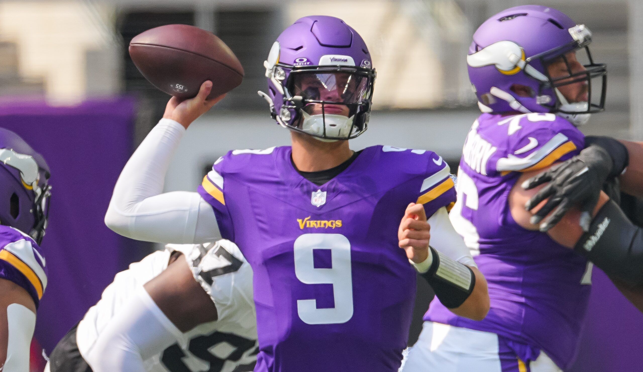 J.J. McCarthy throws a pass during the Vikings’ preseason game against the Raiders at U.S. Bank Stadium.