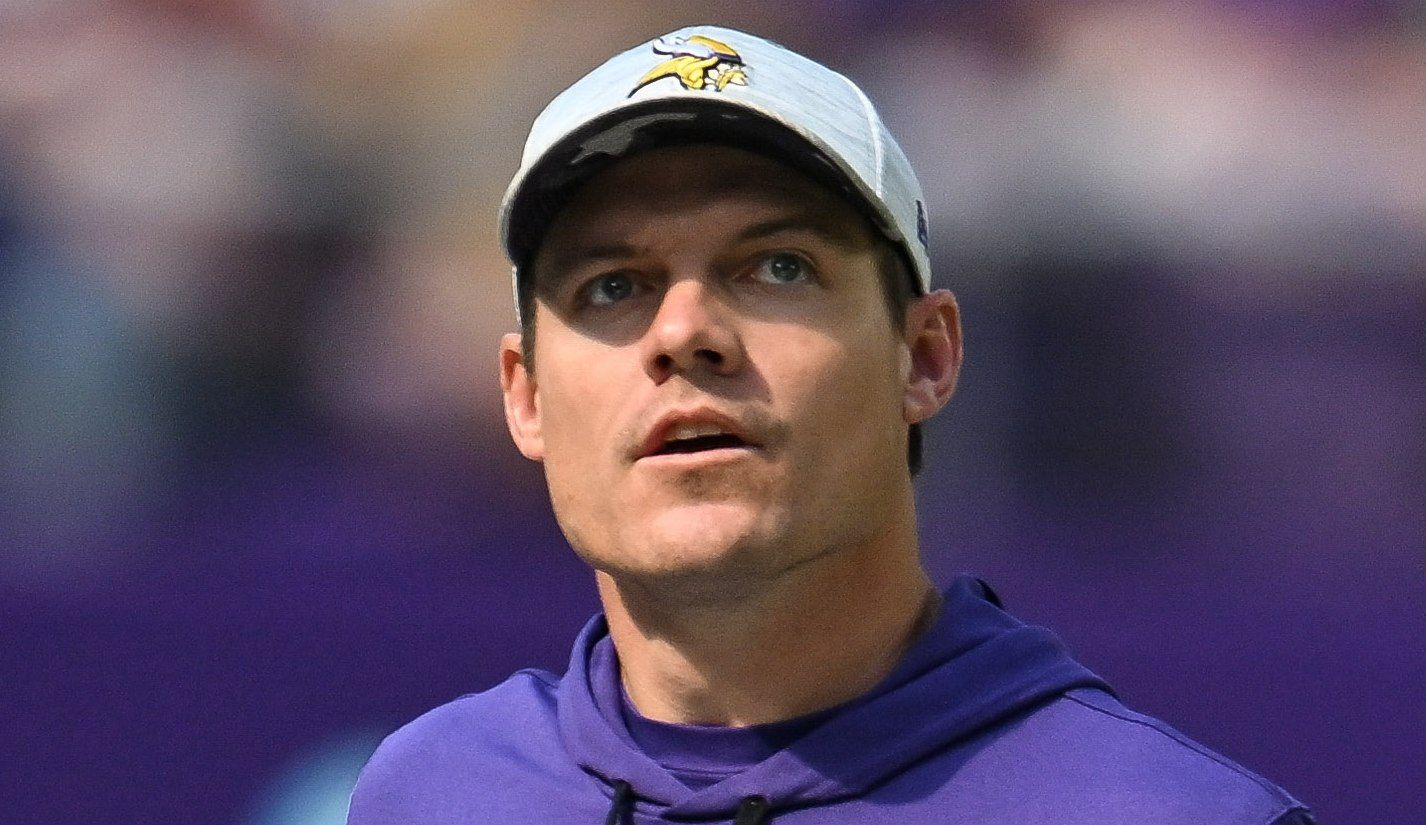 Kevin O’Connell reacts to an official’s call against the Lions at U.S. Bank Stadium.