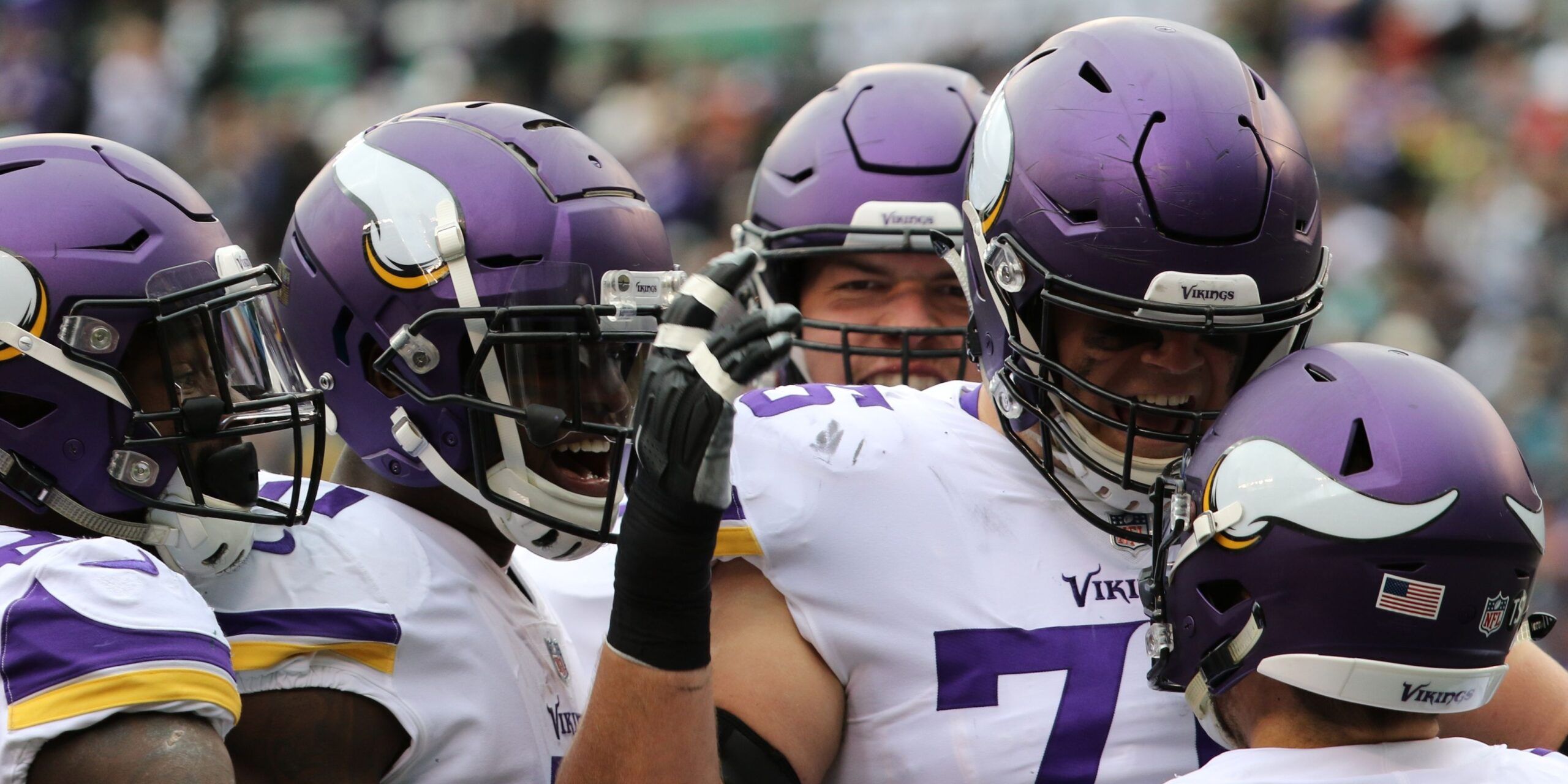 Vikings WR Adam Thielen celebrates in 2018.