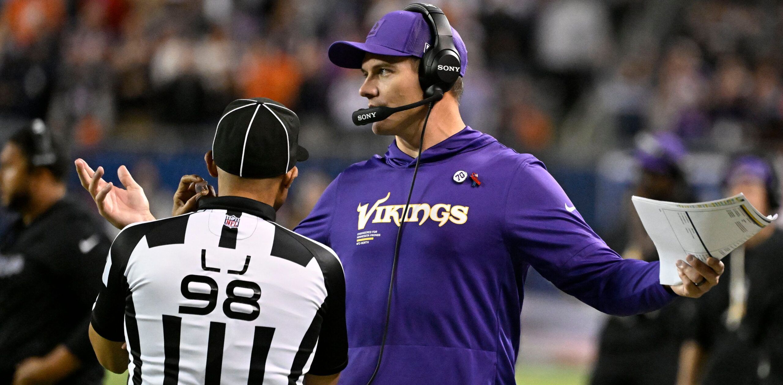 Kevin O'Connell, the Vikings head coach, in Week 1 of 2025