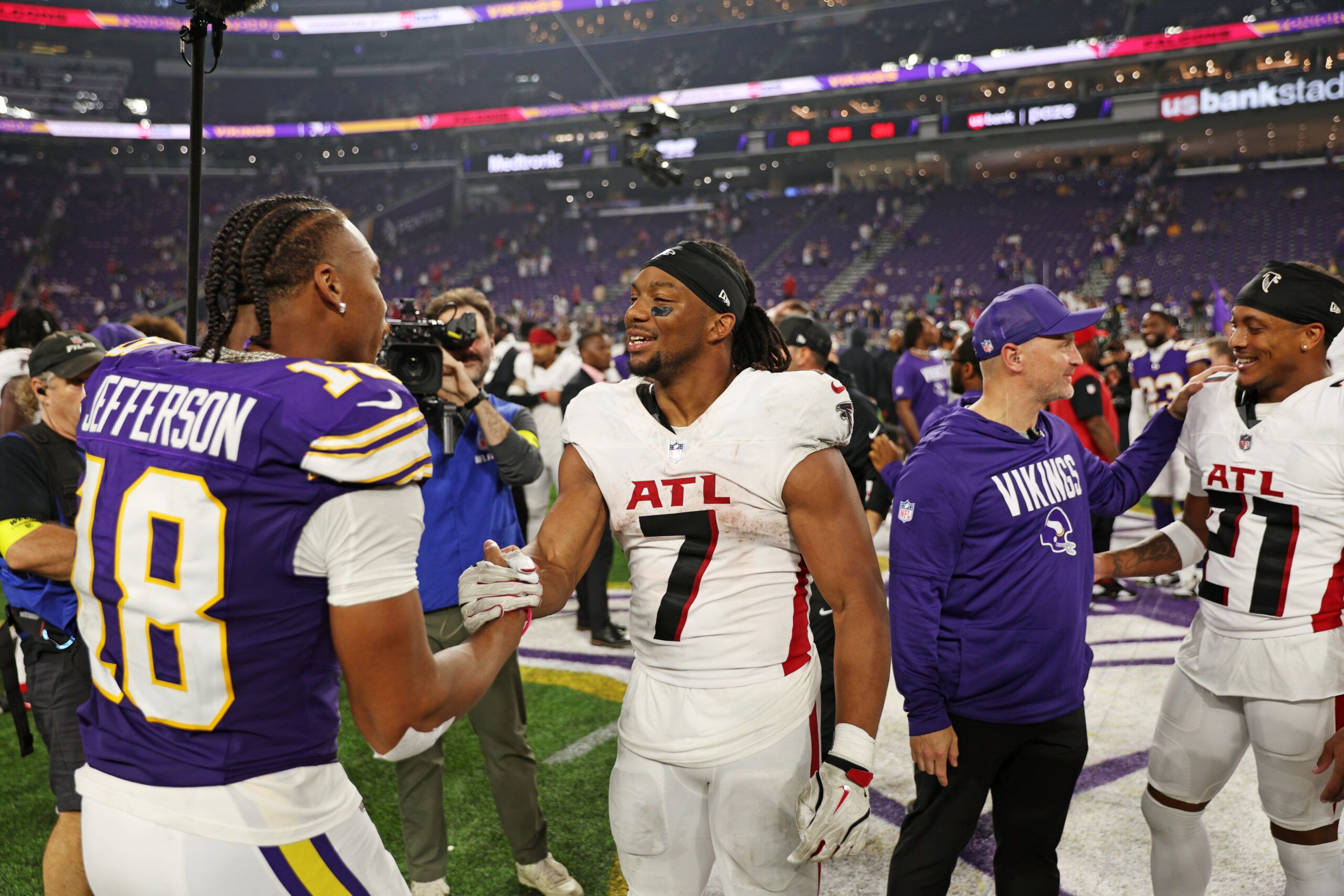 NFL: Atlanta Falcons at Minnesota Vikings