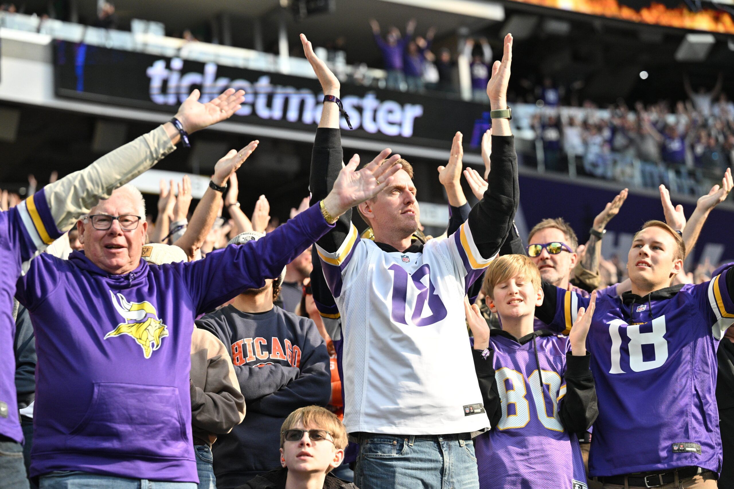 Vikings fans perform the Skol chant before the Bears game at U.S. Bank Stadium.