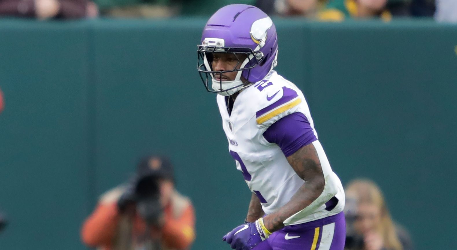 Vikings CB Isaiah Rodgers at the Packers in 2025