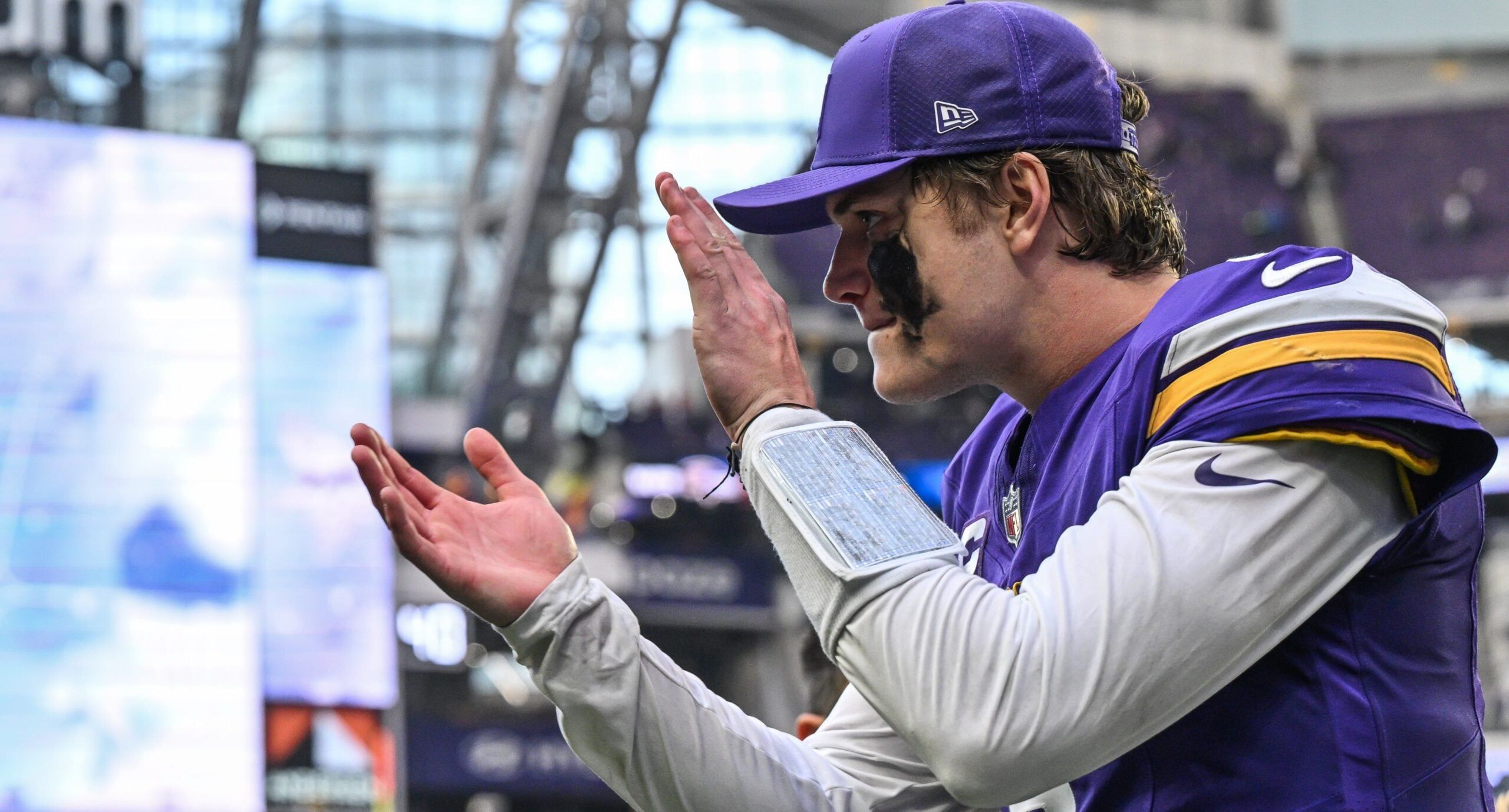 Vikings QB J.J. McCarthy against the Commanders in Week 14