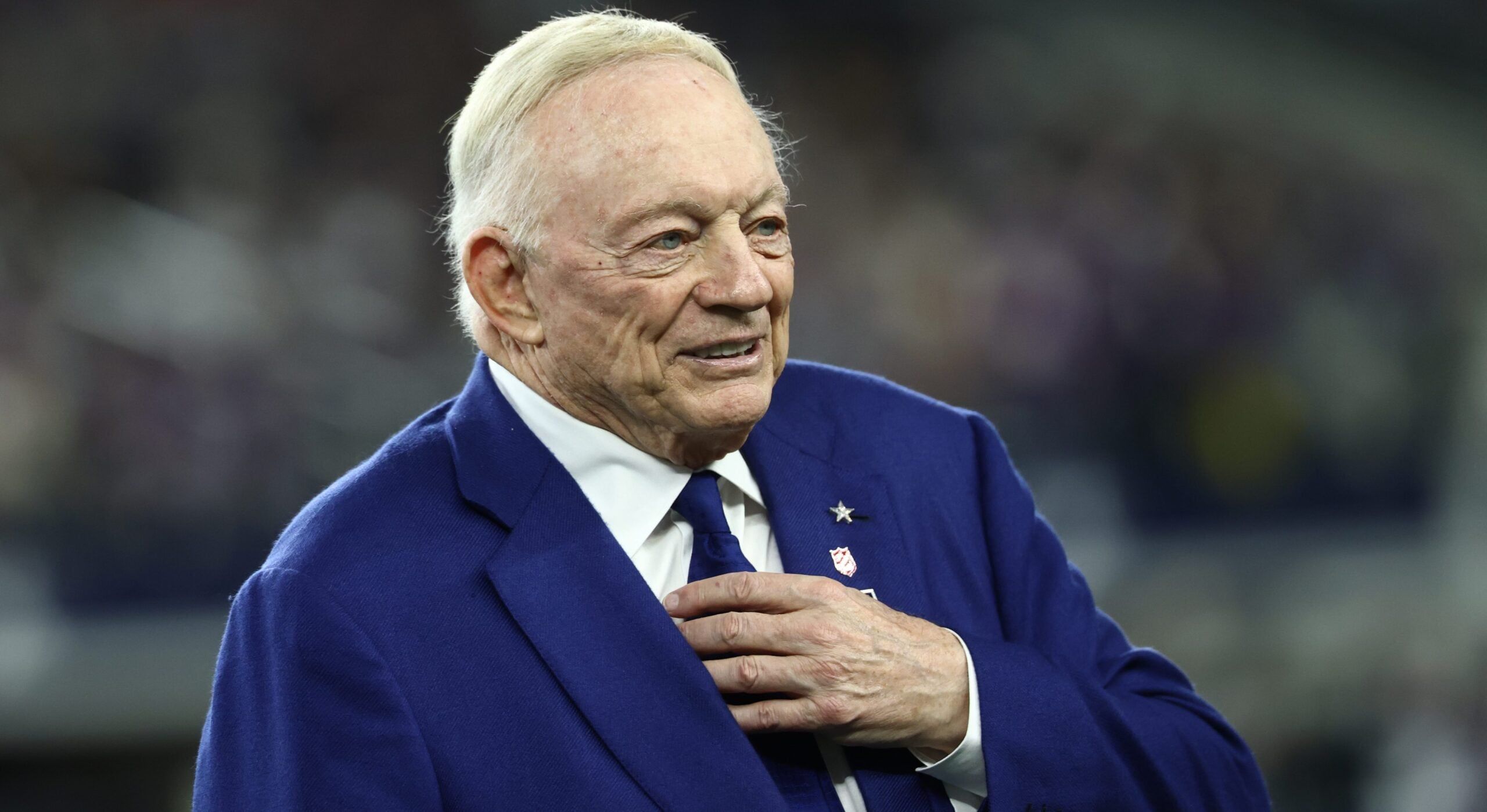 Cowboys owner Jerry Jones against the Vikings in 2025
