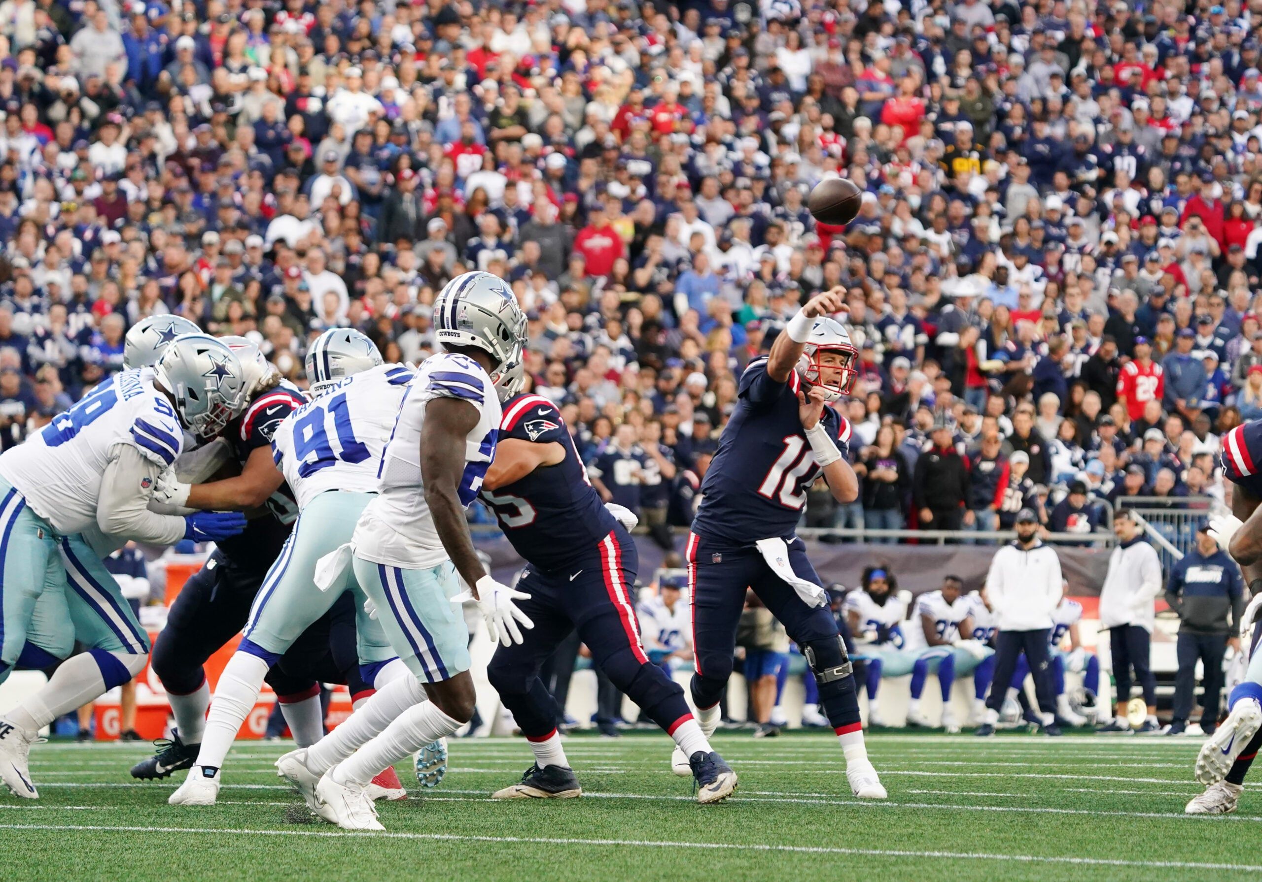 Patriots QB Mac Jones in 2021