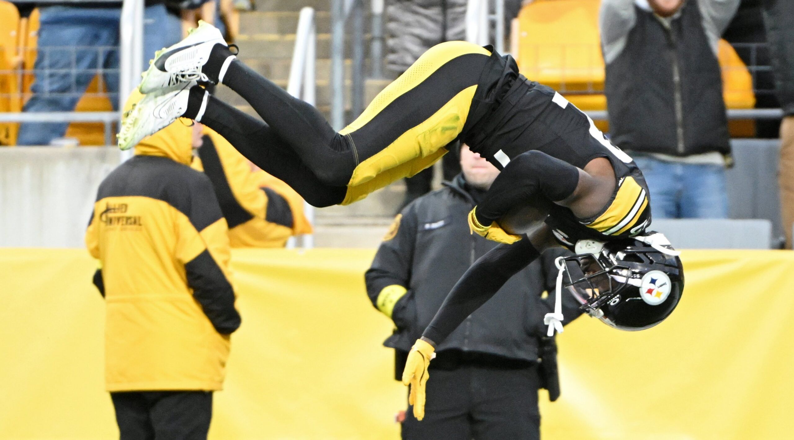 Steelers CB James Pierre in 2025 against the Bengals