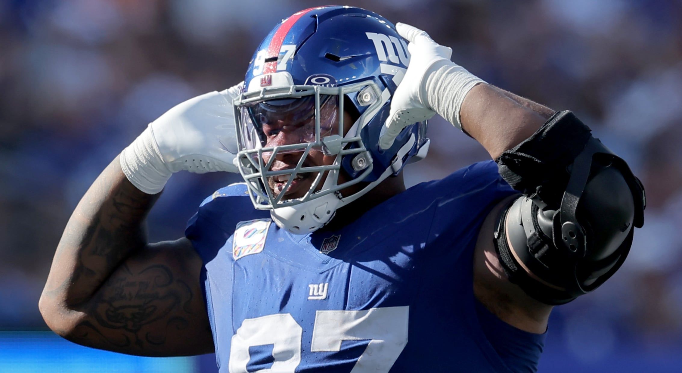 Giants DT Dexter Lawrence in 2025 against the Chargers