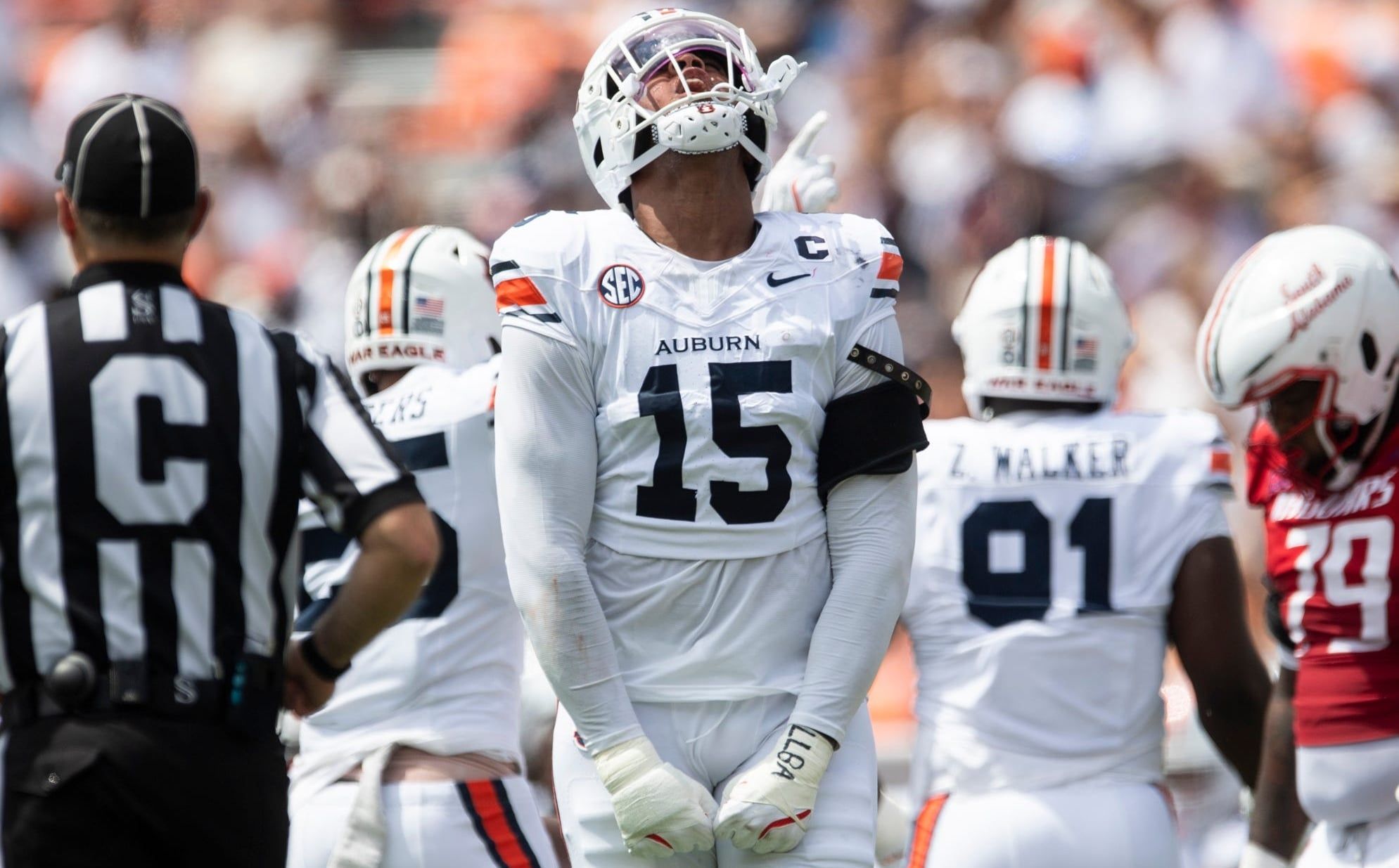 Auburn EDGE Keldric Faulk in 2025