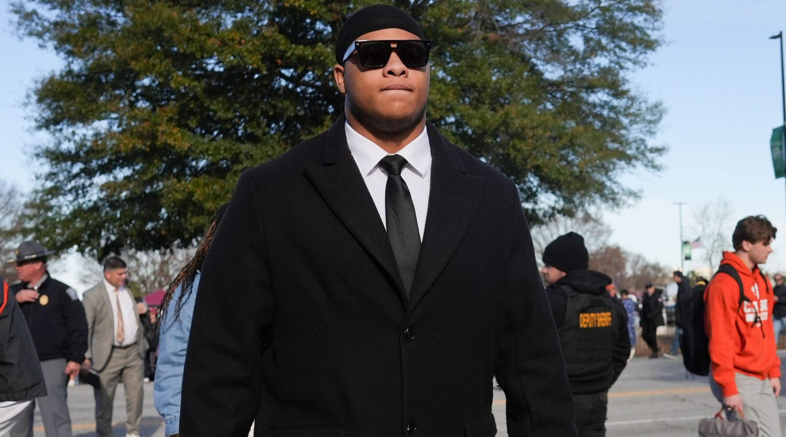 Clemson DT Peter Woods heading into Williams-Brice Stadium in 2025