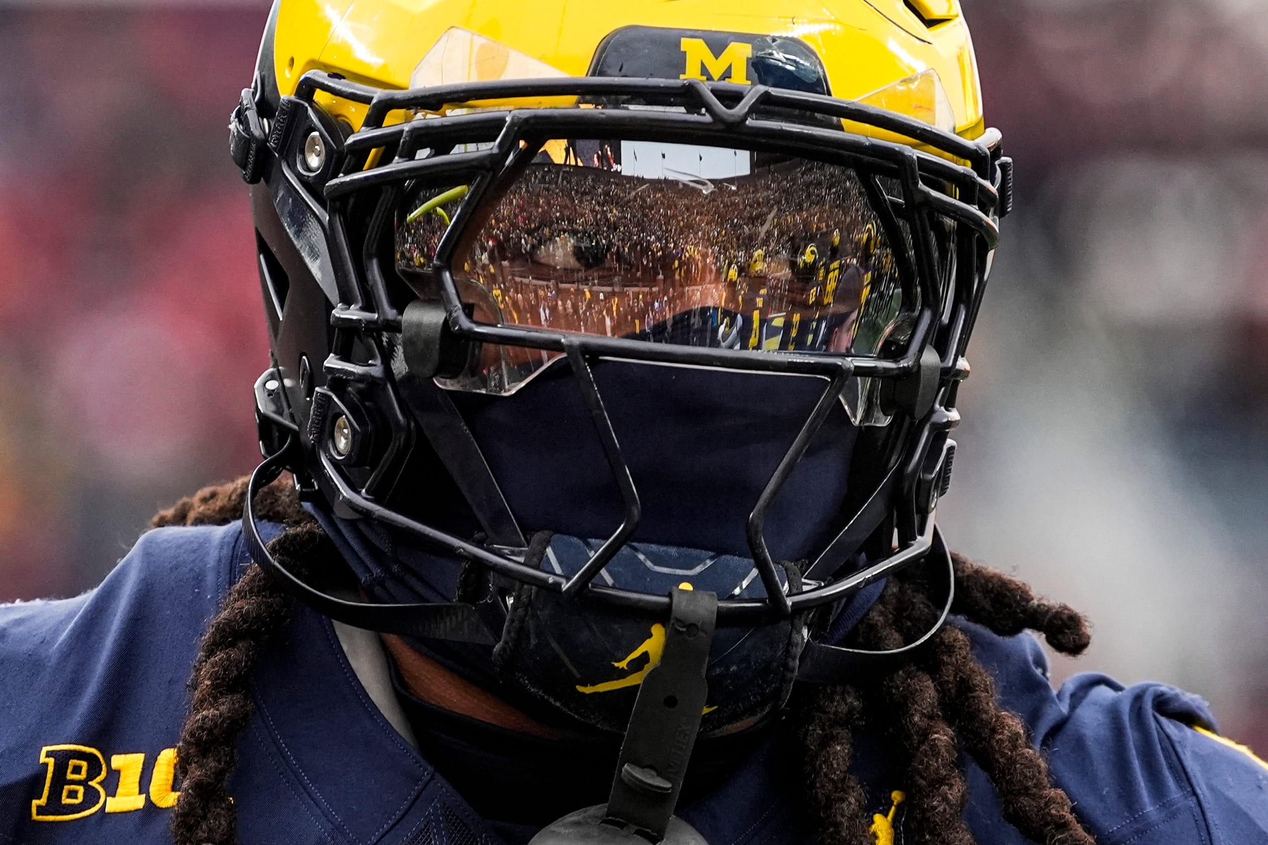 Michigan LB Jaishawn Barham in 2025 against Wisconsin