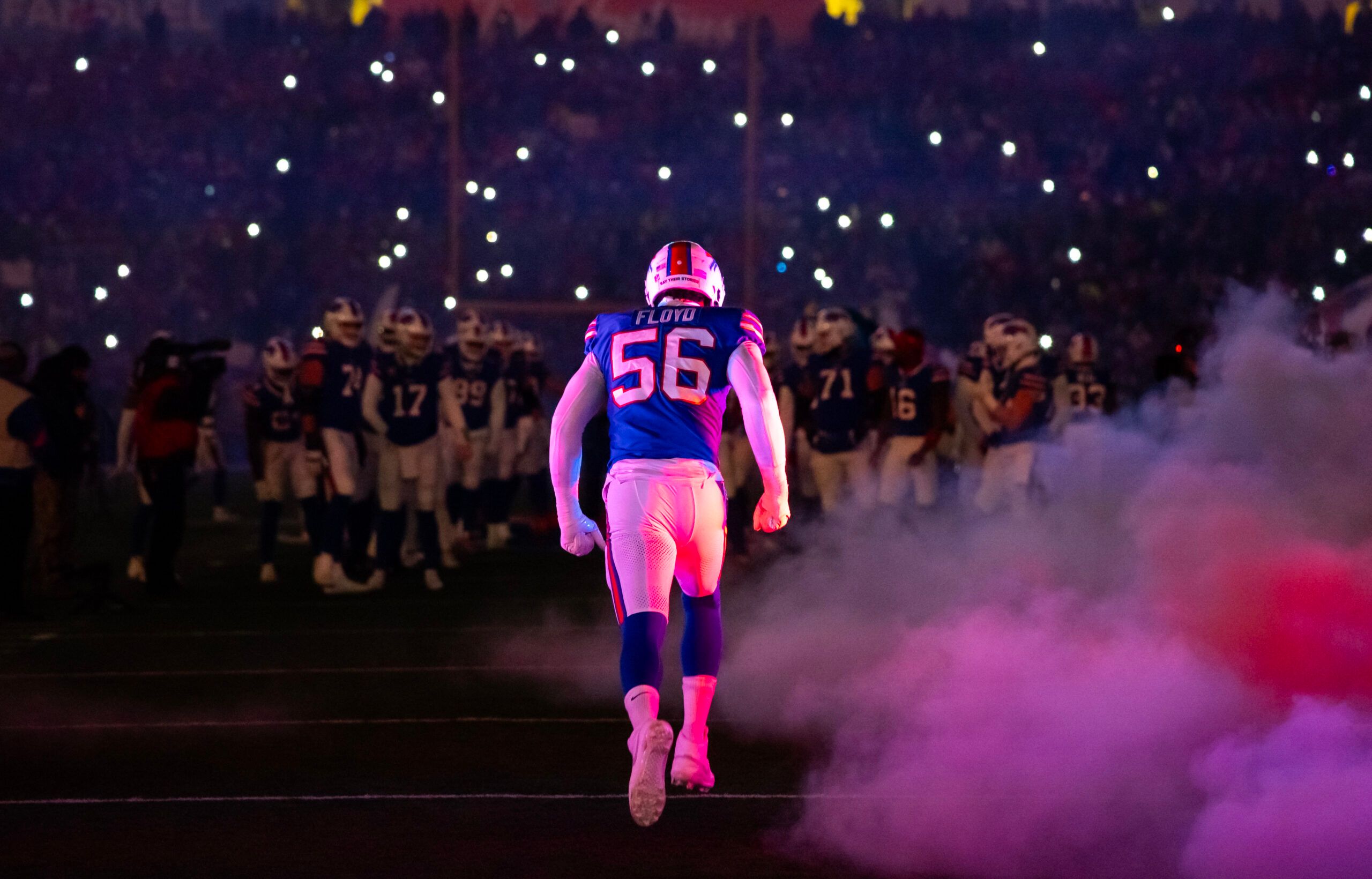 Bills OLB Leonary Flyod in the 2023 playoffs with the Buffalo Bills