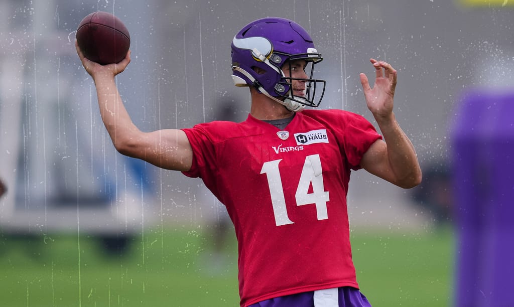Vikings Release Veteran QB