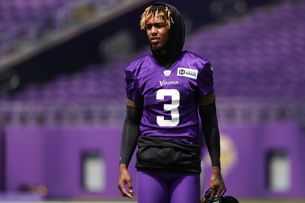 Vikings Shockingly Waive Another Player