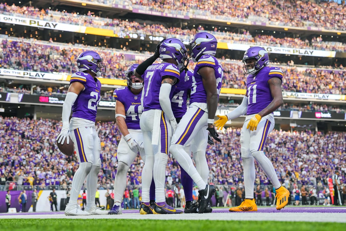 The 4 Weakest Links on the Vikings' 2024 Roster