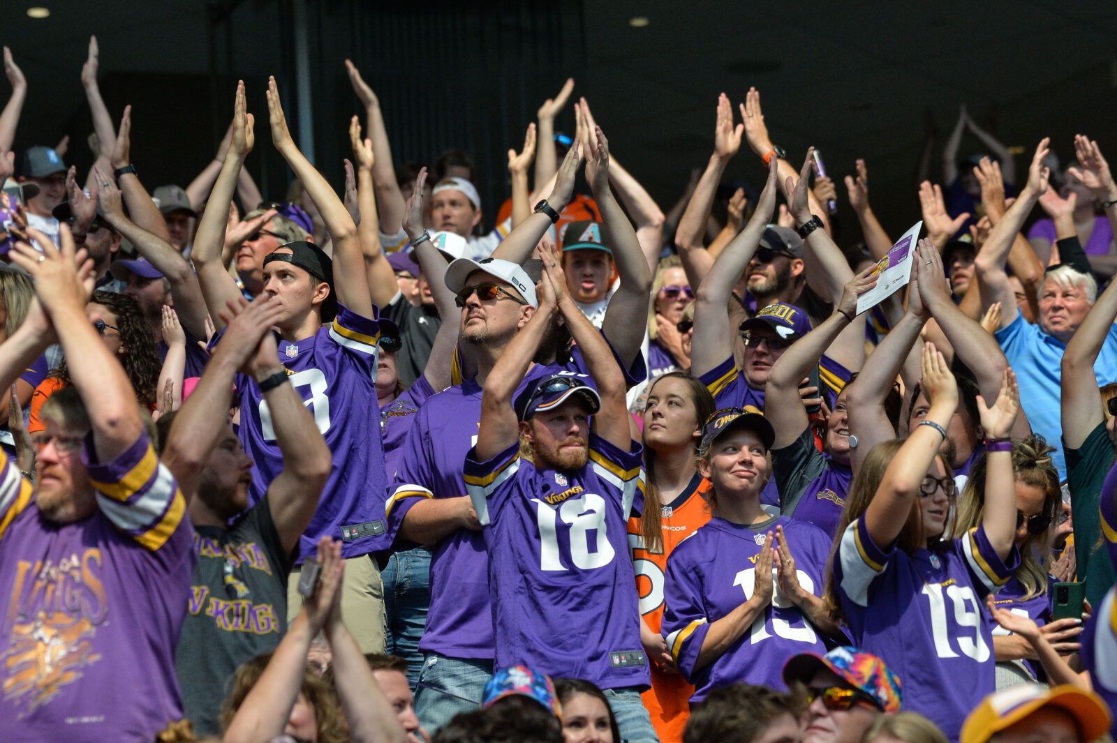 ESPN Names Vikings' Likely QB1 in 2025