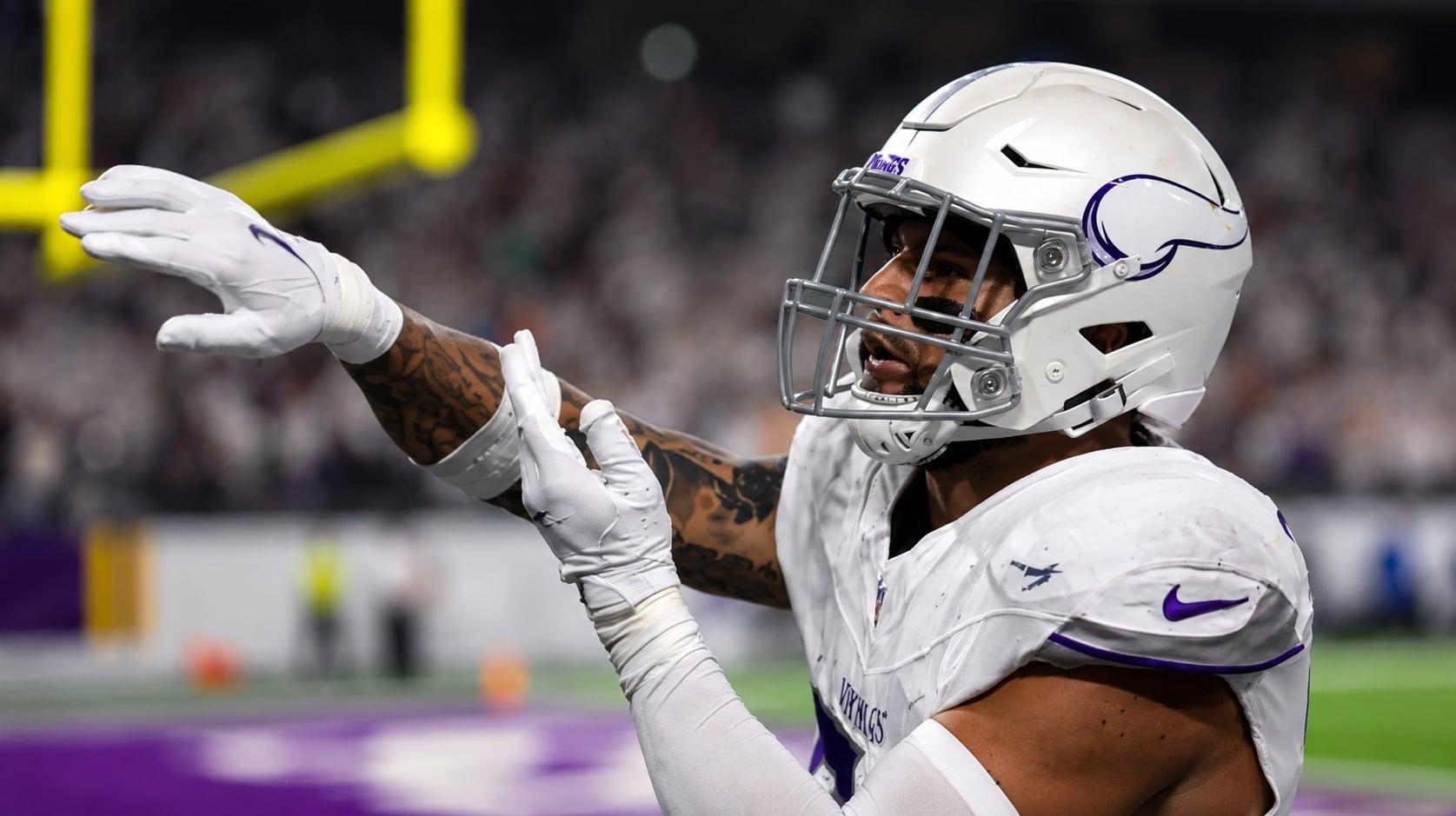 Vikings linebacker Blake Cashman celebrates during a Christmas Day game against the Green Bay Packers.