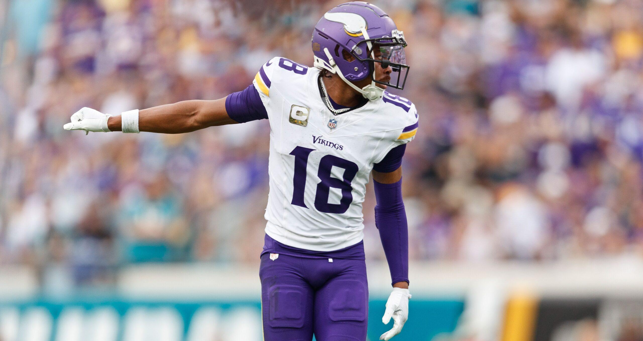 Justin Jefferson lines up during a Vikings road game in Jacksonville.