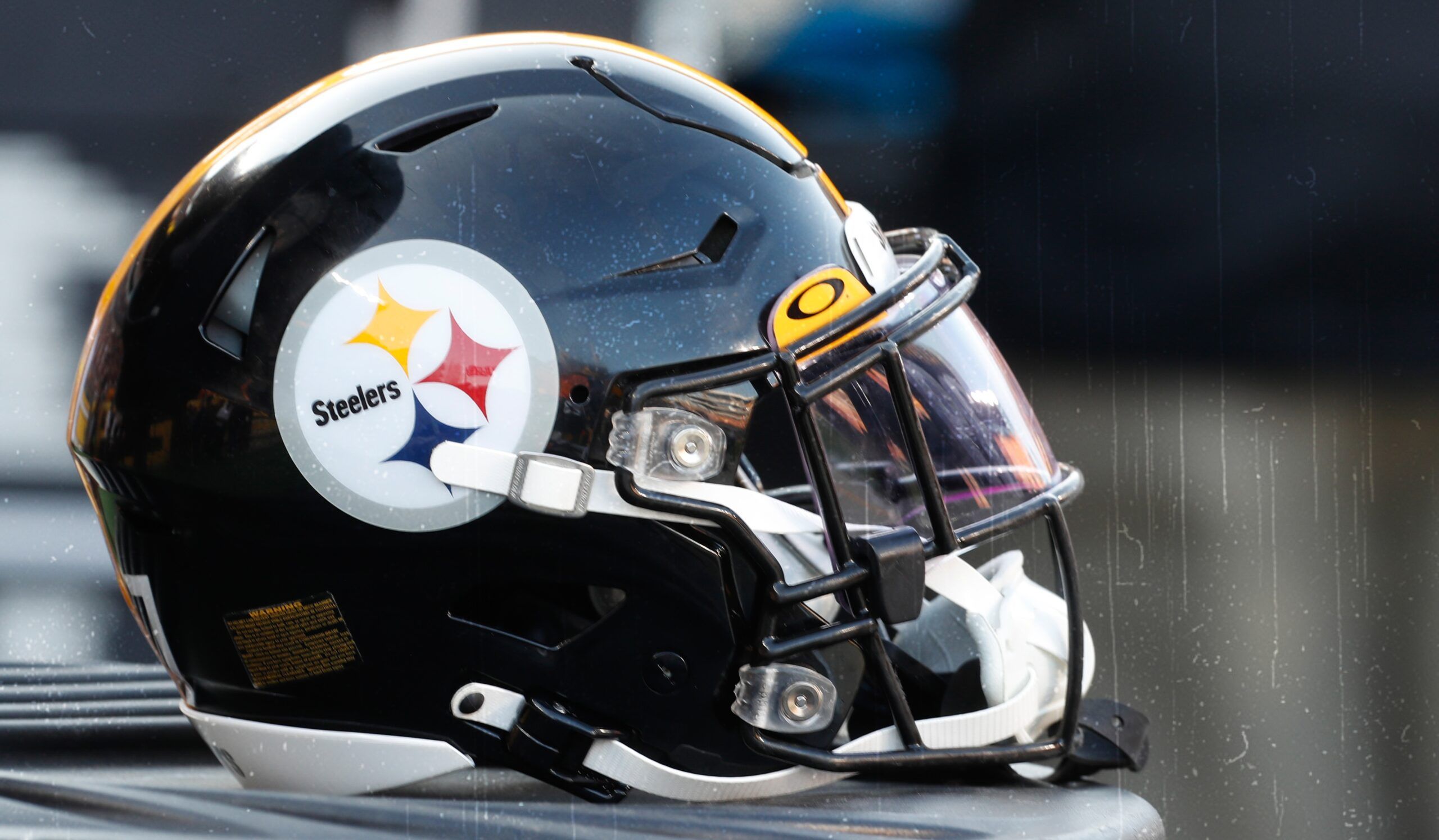 Pittsburgh Steelers helmet on the sideline during a game vs. the Bills.