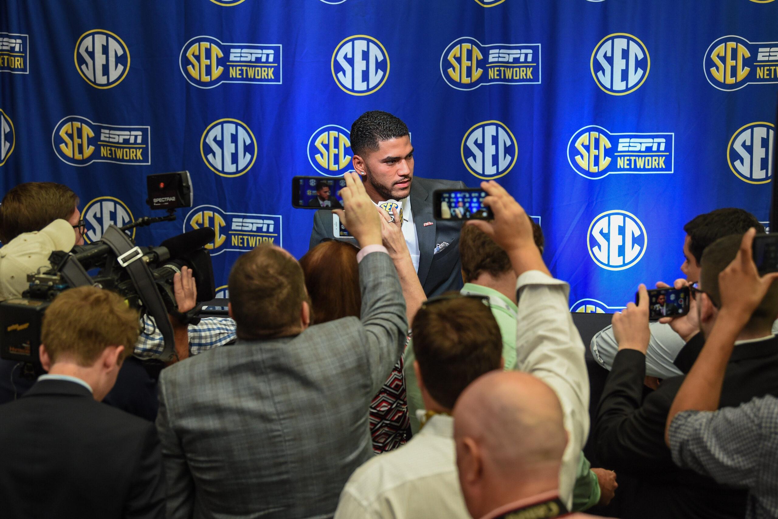 Ole Miss QB Jordan Ta'amu in 2018