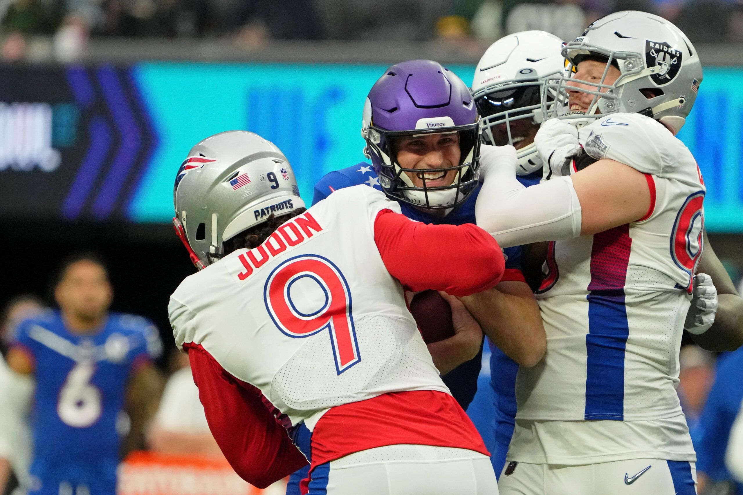 Matthew Judon terrorizes Kirk Cousins at the Pro Bowl.