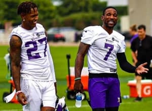 Cameron Dantzler / Patrick Peterson