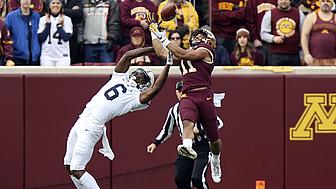APTOPIX Penn St Minnesota Football