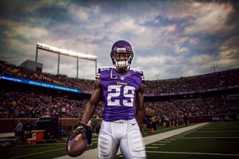 Xavier Rhodes shutdown corner