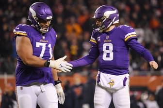 for Vikings at Bears