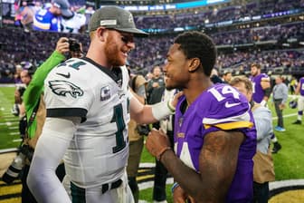 Flashback Friday: Vikings Throttle Eagles in 2019