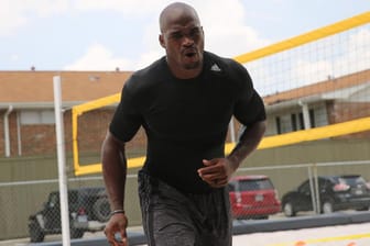 Adrian Peterson Working Out