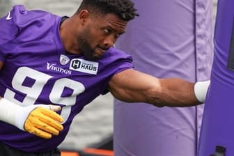 3 Vikings Players to Watch at Packers