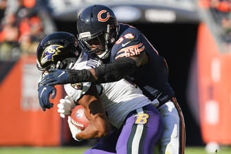PurplePTSD: Bears Defender Bails, Jalen Nailor Optimism, NFL Analyst's Hype for Vikings