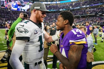 Flashback Friday: Vikings Throttle Eagles in 2019
