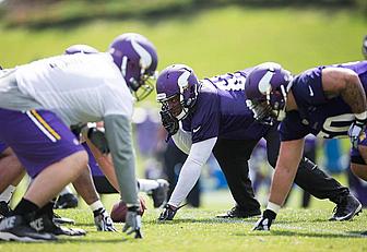 Vikings Waive B.J. Dubose, Sign DT Bruce Gaston
