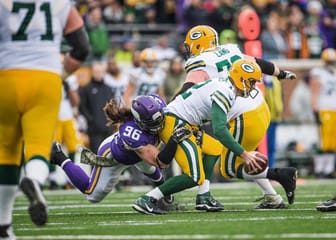 Danielle Hunter vs. Brian Robison
