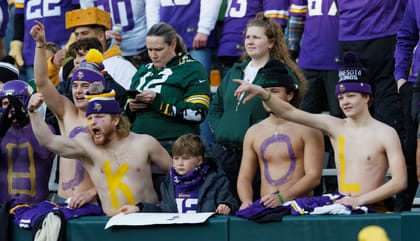 Vikings Fans Could Be Cheering for the Packers in 1 Week