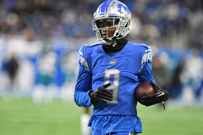 Vikings Must Navigate Hot Lions to Clinch North
