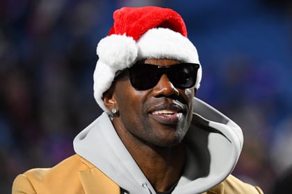49-Year-Old Terrell Owens Could Actually Play in NFL Playoffs