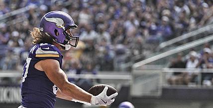 Vikings TE T.J. Hockenson in a win over the Bengals in 2025