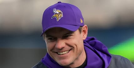 Kevin O'Connell in Week 16 at the New York Giants