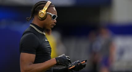 Vikings WR Justin Jefferson before a game against the Chargers in 2025