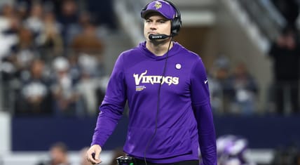 Vikings HC Kevin O'Connell against the Dallas Cowboys in 2025