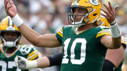 Packers Chasing Vikings after Horrible Officiating
