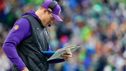 Kevin O’Connell stands on the Vikings sideline during a December game against the Seahawks at Lumen Field.