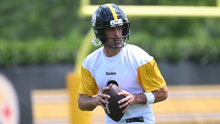 The Truth Surfaces about Vikings' Pursuit of Aaron Rodgers