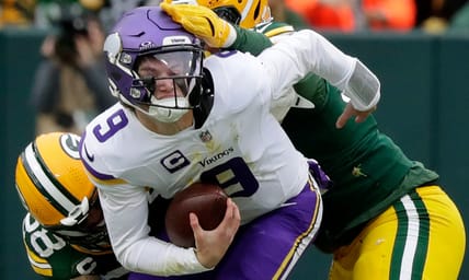 Vikings QB J.J. McCarthy against the Green Bay Packers in 2025