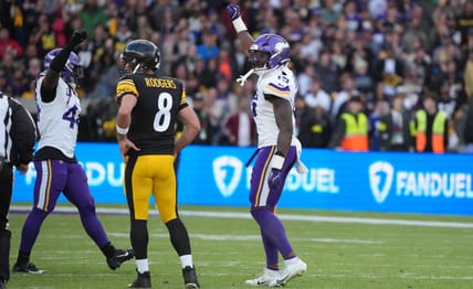 Vikings OLB Dallas Turner in Dublin in 2025